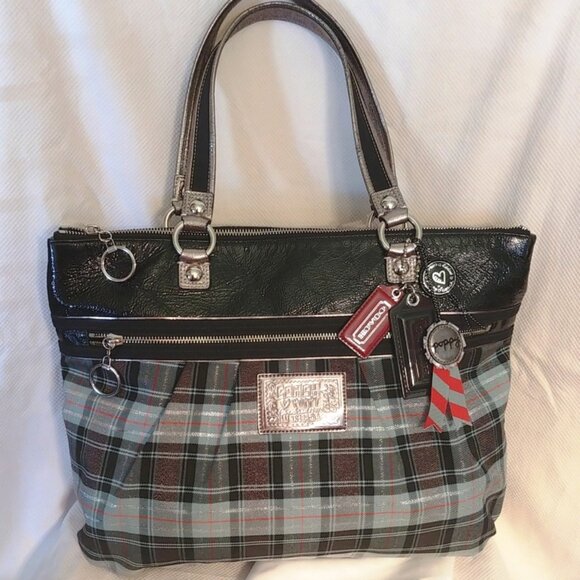 Coach Poppy Holiday Glam Large Tote Lim Edition in Blue/Silver/Berry Multi EUC - Picture 1 of 11